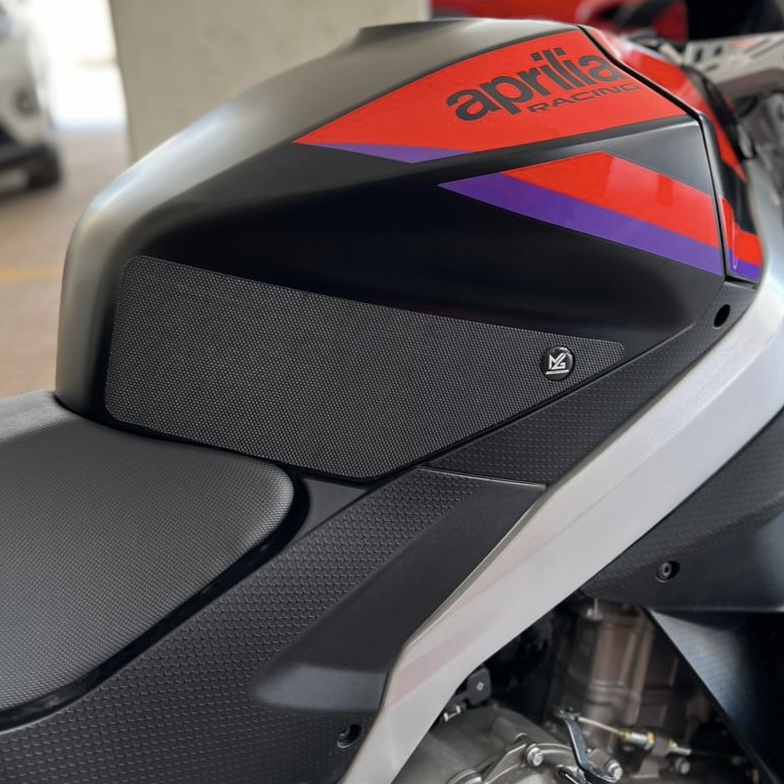 Traction Grips for Aprilia RS 457