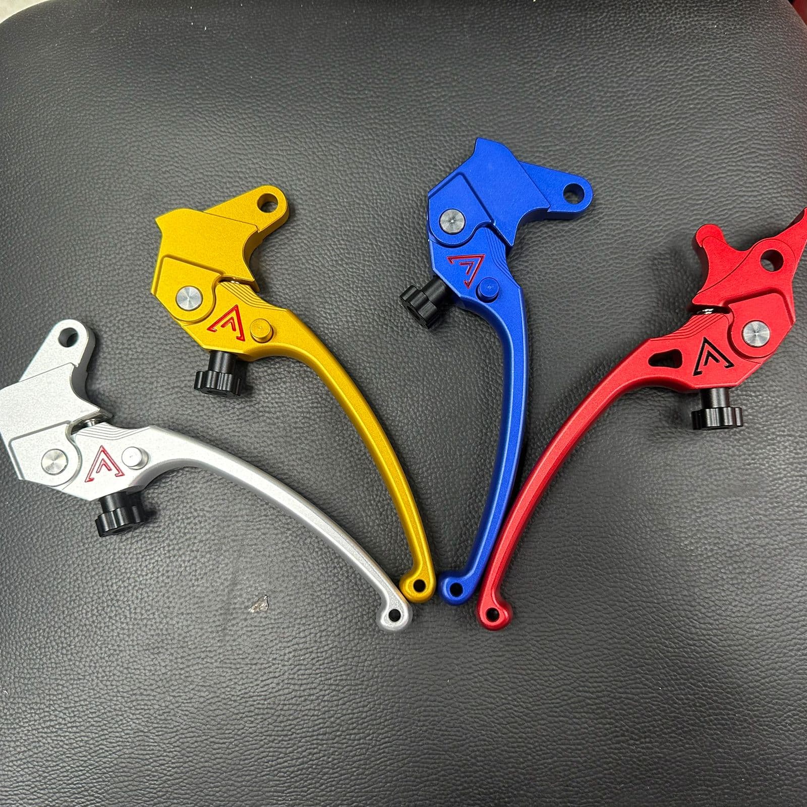 Adjustable levers Fauvism for Yamaha Aerox 155